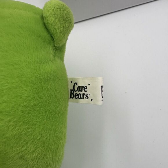 2004 Care Bears Good Luck Bear 13" NAMCO Jakks Pacific Green Irish Shamrock - Picture 7 of 9